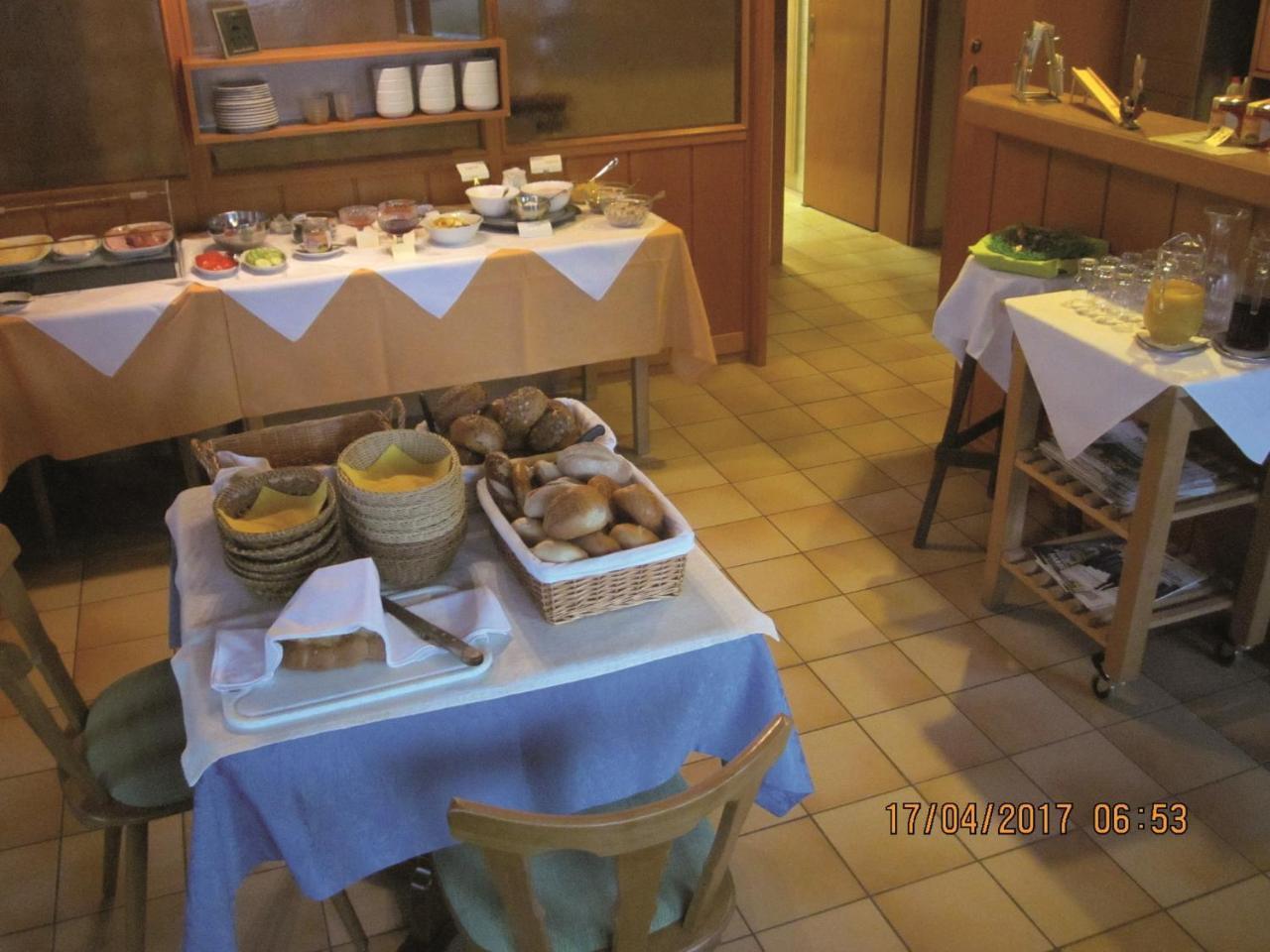 Pension "Zum Schwan" Muhr am See Exterior photo